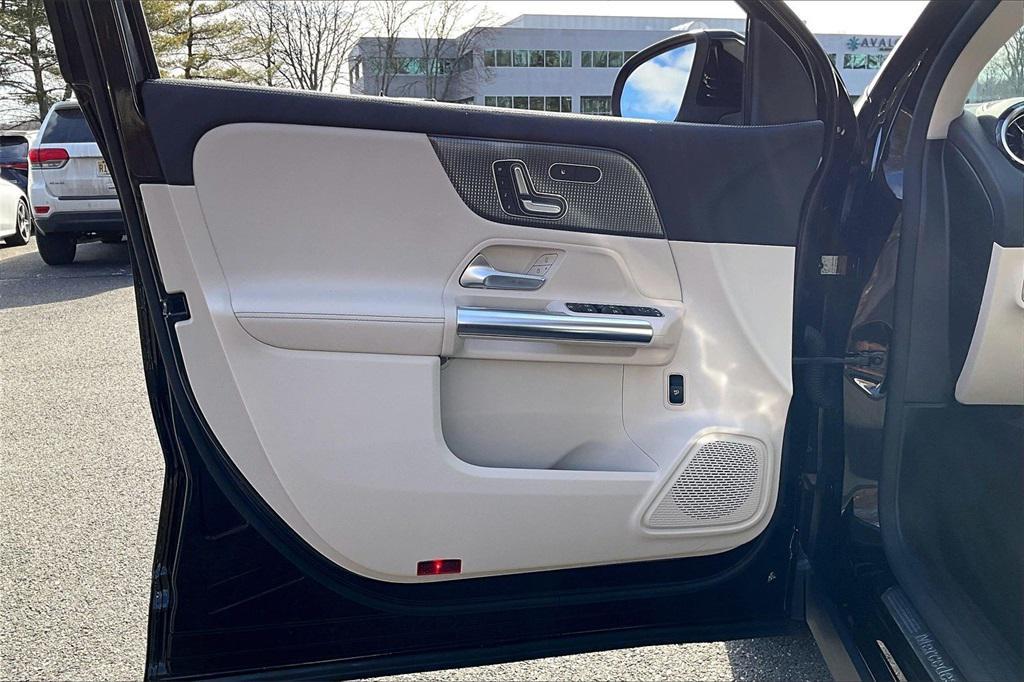 used 2022 Mercedes-Benz GLA 250 car, priced at $30,895