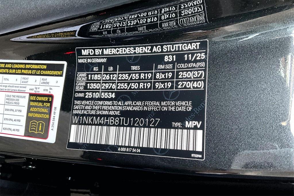 new 2026 Mercedes-Benz GLC 300 car, priced at $61,435