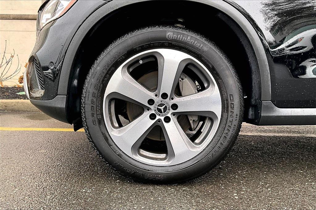 used 2022 Mercedes-Benz GLC 300 car, priced at $35,495