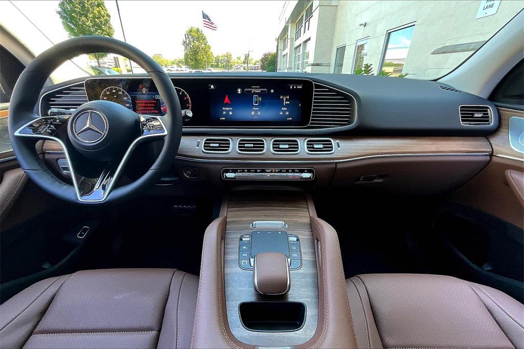 new 2026 Mercedes-Benz GLE 450 car, priced at $80,380