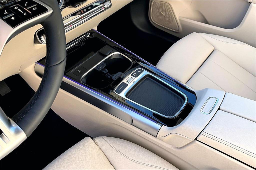 new 2026 Mercedes-Benz GLB 250 car, priced at $52,345