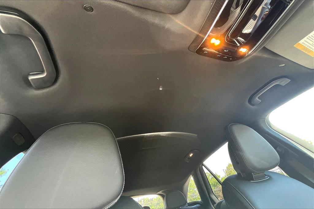 used 2025 Mercedes-Benz GLC 300 car, priced at $47,999