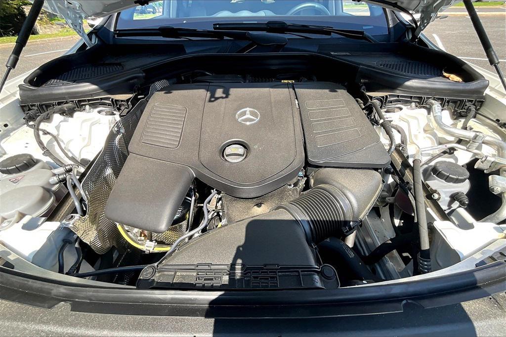 used 2025 Mercedes-Benz GLC 300 car, priced at $47,999