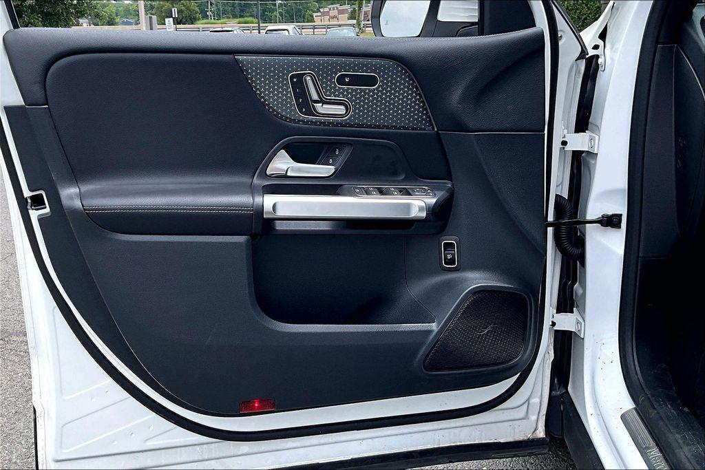 used 2026 Mercedes-Benz GLB 250 car, priced at $48,695