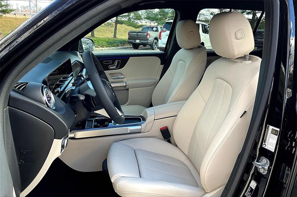 new 2026 Mercedes-Benz GLB 250 car, priced at $52,345