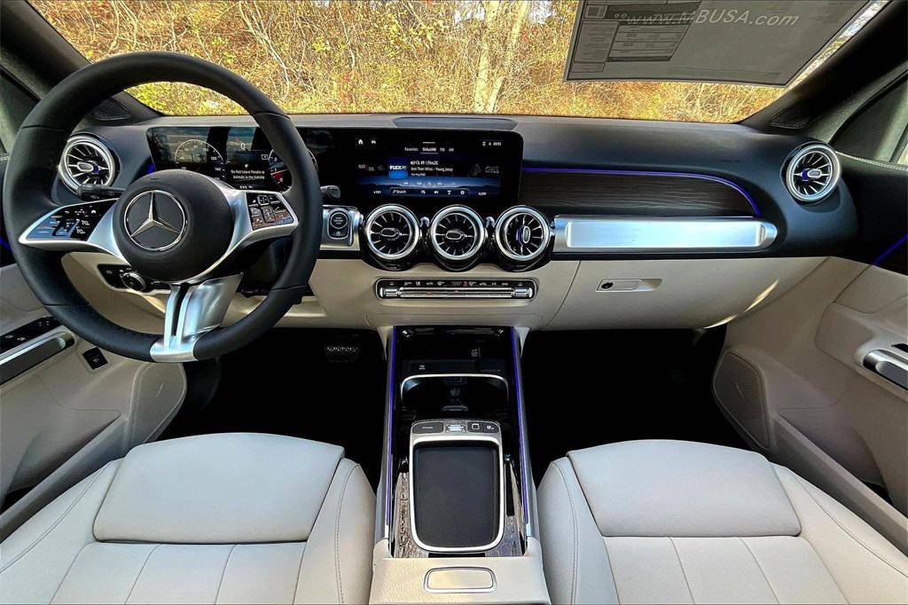 new 2026 Mercedes-Benz GLB 250 car, priced at $52,345