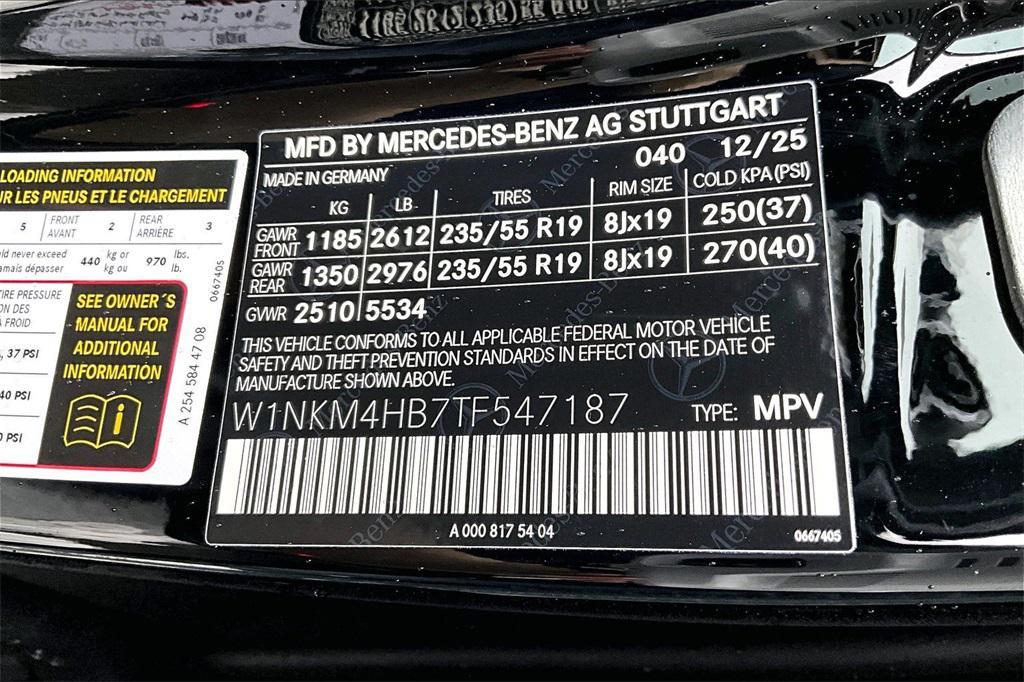 new 2026 Mercedes-Benz GLC 300 car, priced at $58,015