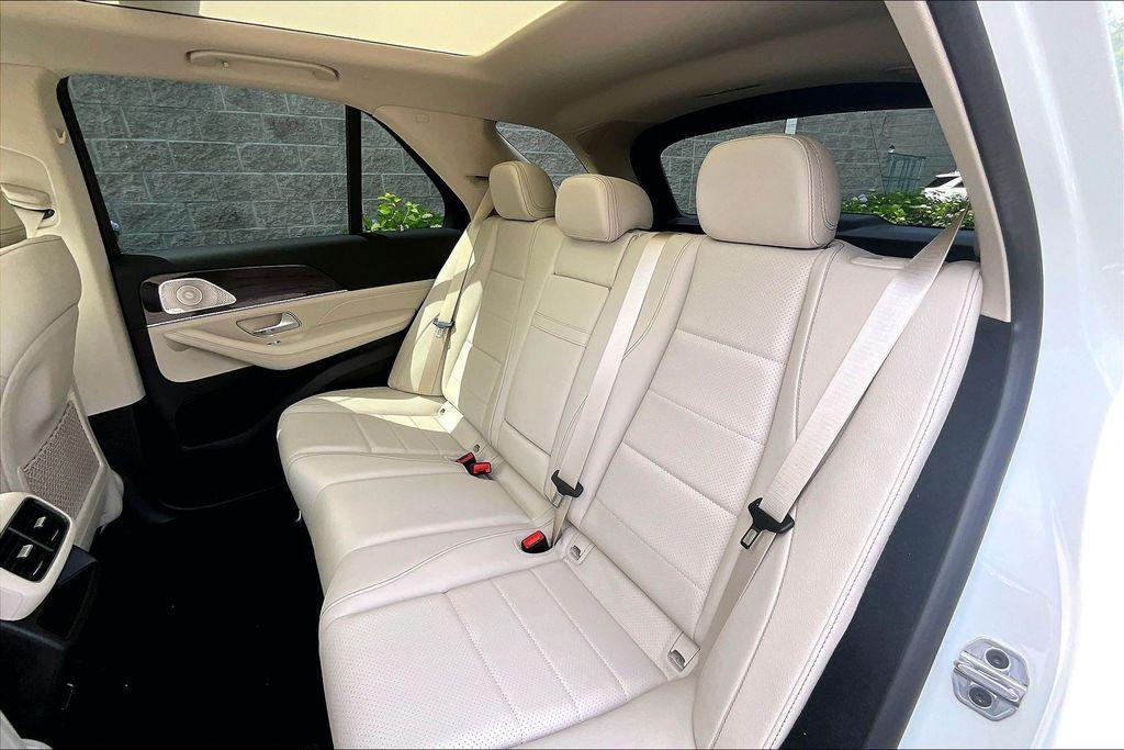 new 2026 Mercedes-Benz GLE 350 car, priced at $74,070