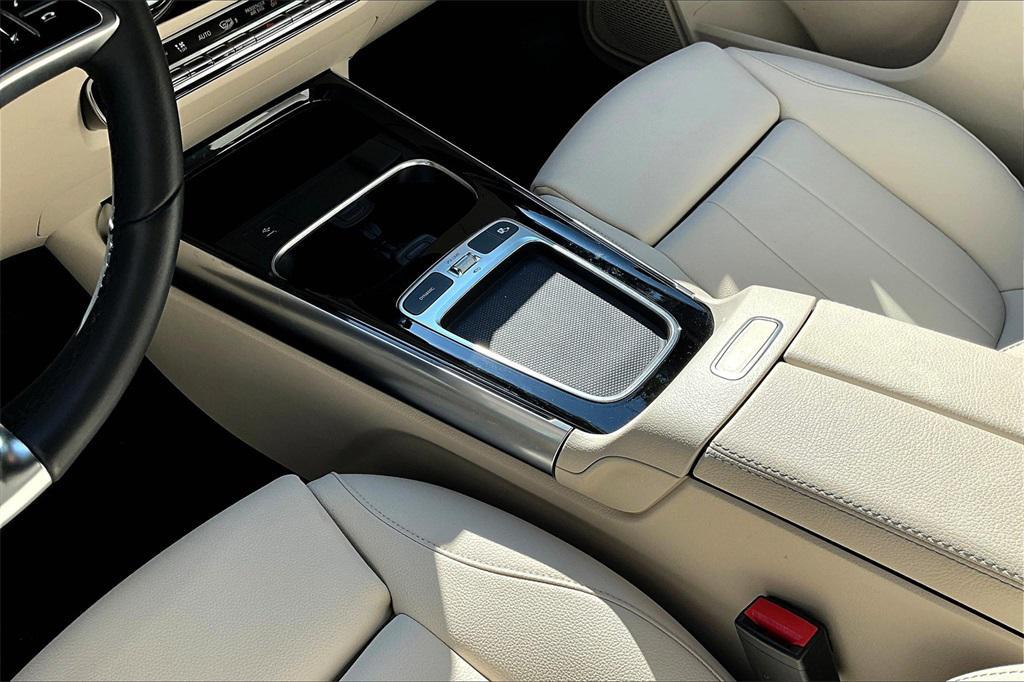 used 2025 Mercedes-Benz GLA 250 car, priced at $39,999