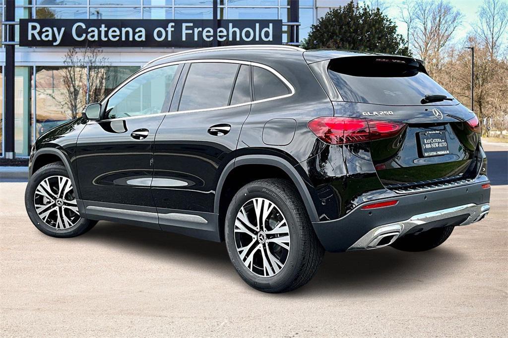 new 2026 Mercedes-Benz GLA 250 car, priced at $47,785