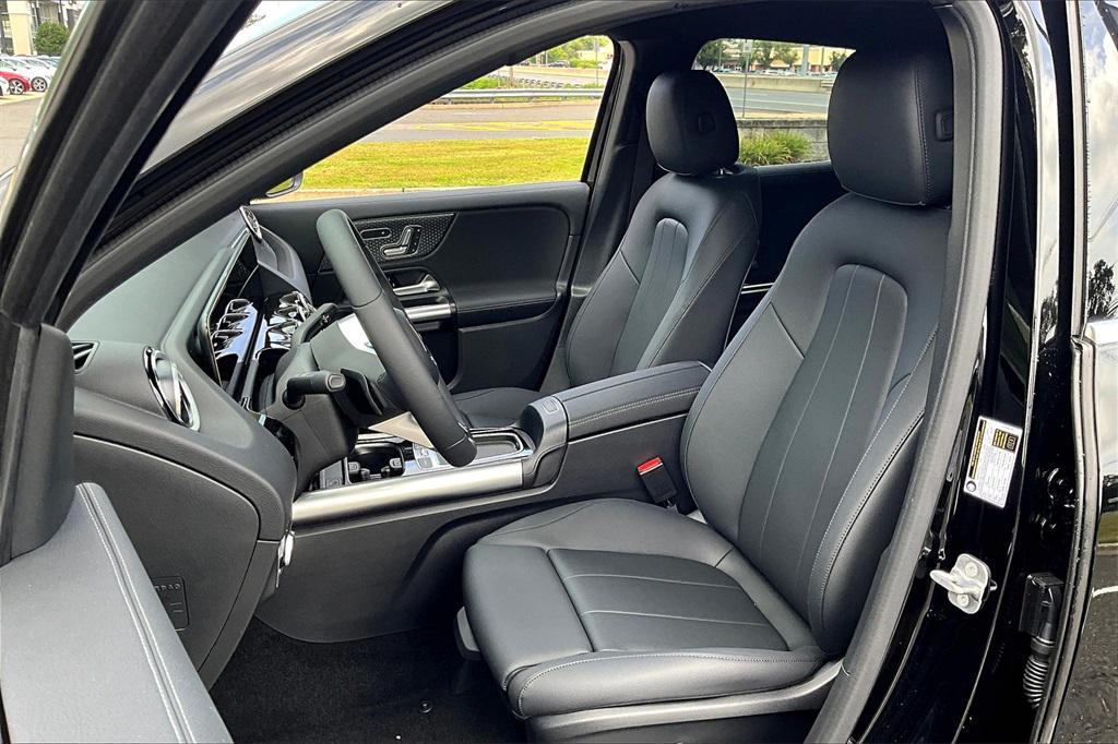 new 2026 Mercedes-Benz GLA 250 car, priced at $47,785