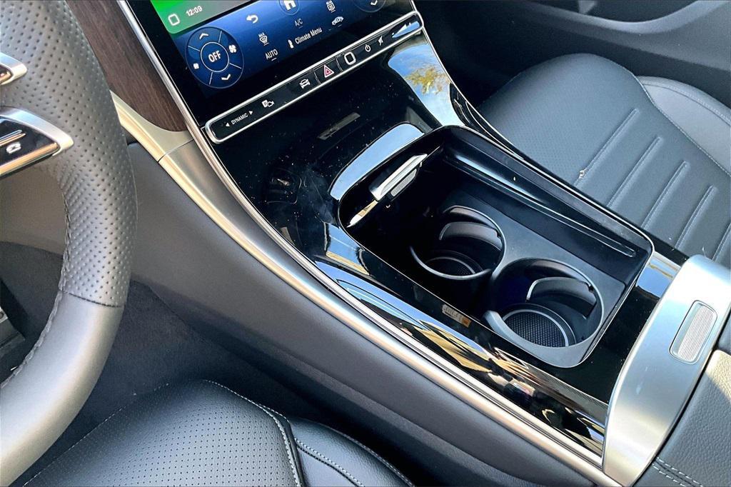 new 2026 Mercedes-Benz GLC 300 car, priced at $59,170