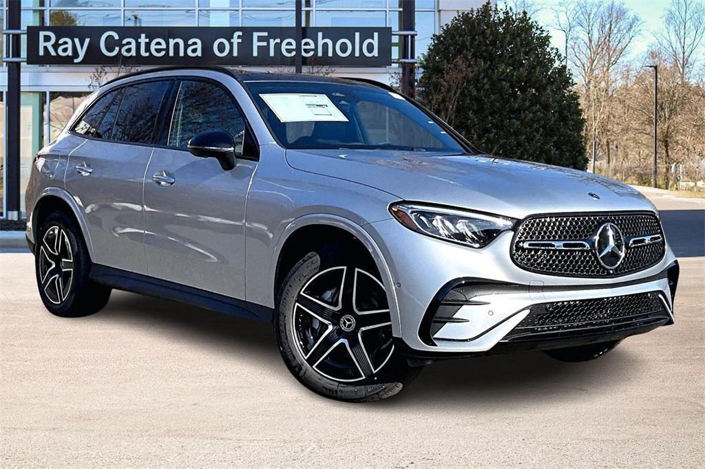 new 2026 Mercedes-Benz GLC 300 car, priced at $59,270