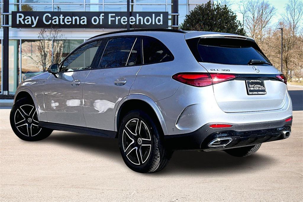 new 2026 Mercedes-Benz GLC 300 car, priced at $59,270