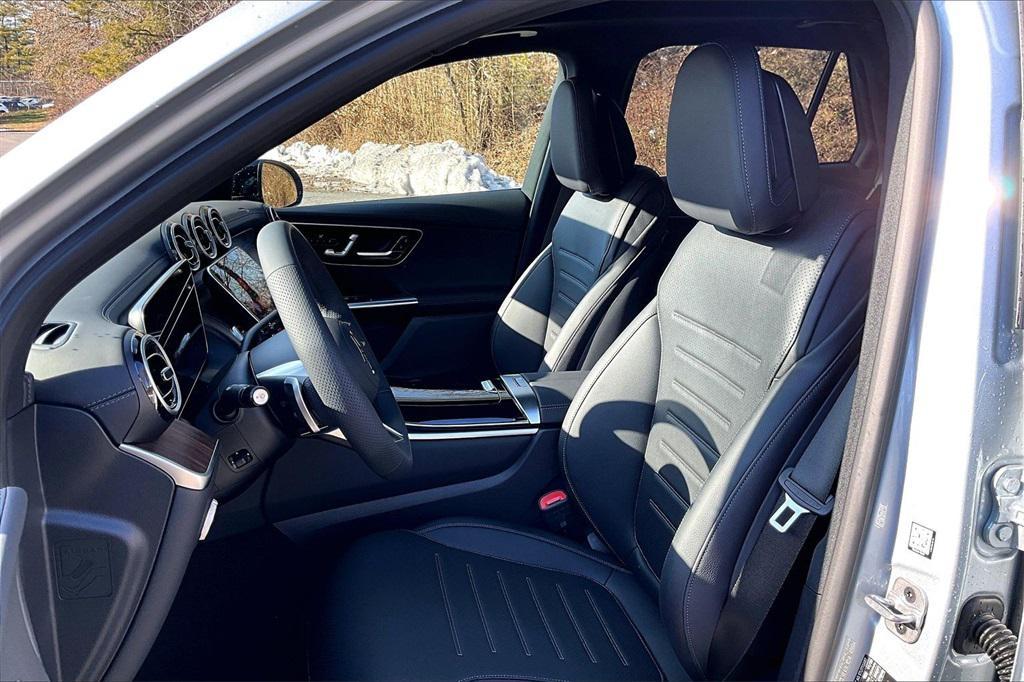 new 2026 Mercedes-Benz GLC 300 car, priced at $59,270