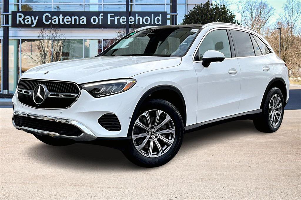 new 2026 Mercedes-Benz GLC 300 car, priced at $54,620