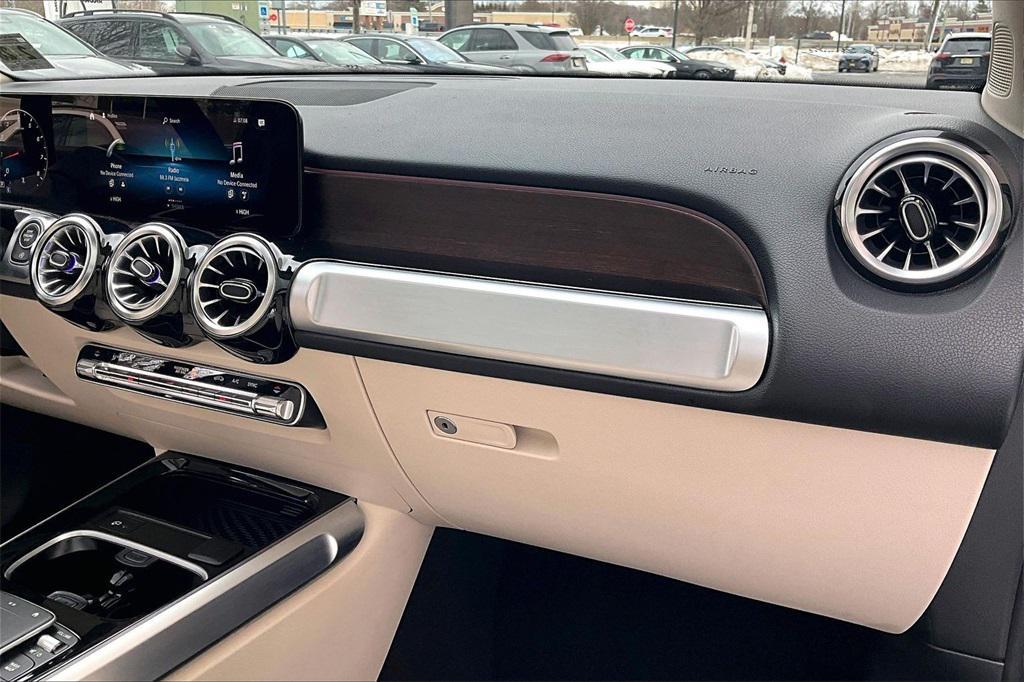 used 2023 Mercedes-Benz GLB 250 car, priced at $34,900