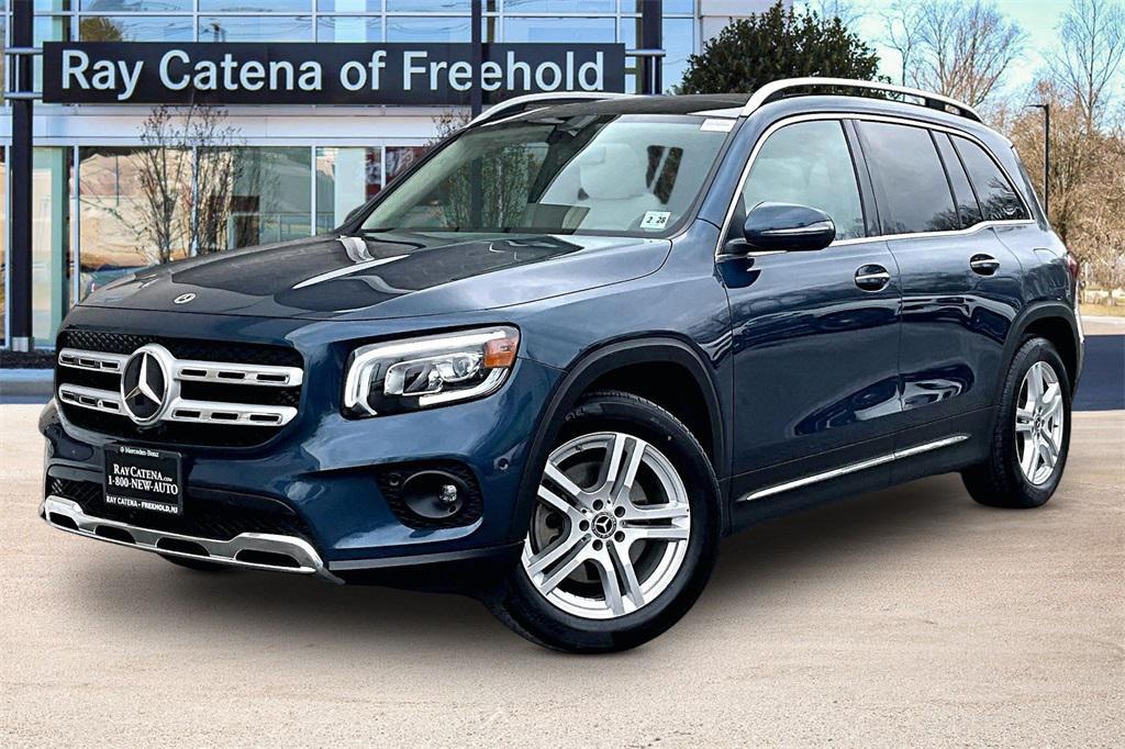 used 2023 Mercedes-Benz GLB 250 car, priced at $34,900