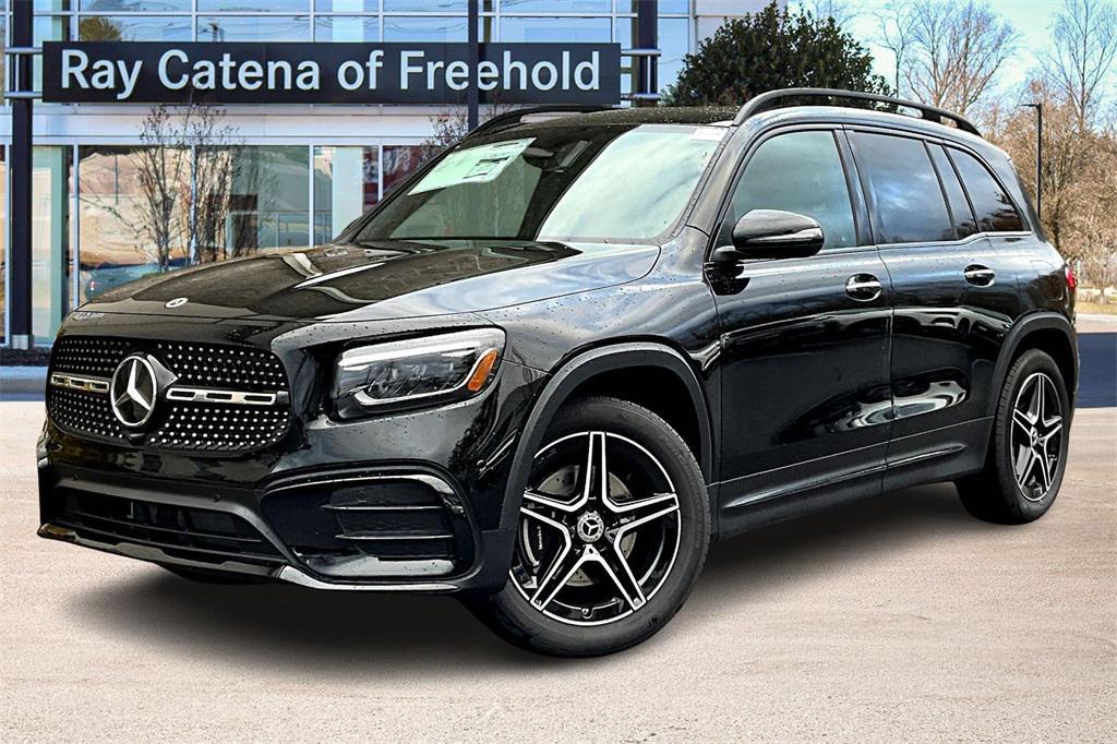 new 2026 Mercedes-Benz GLB 250 car, priced at $54,395