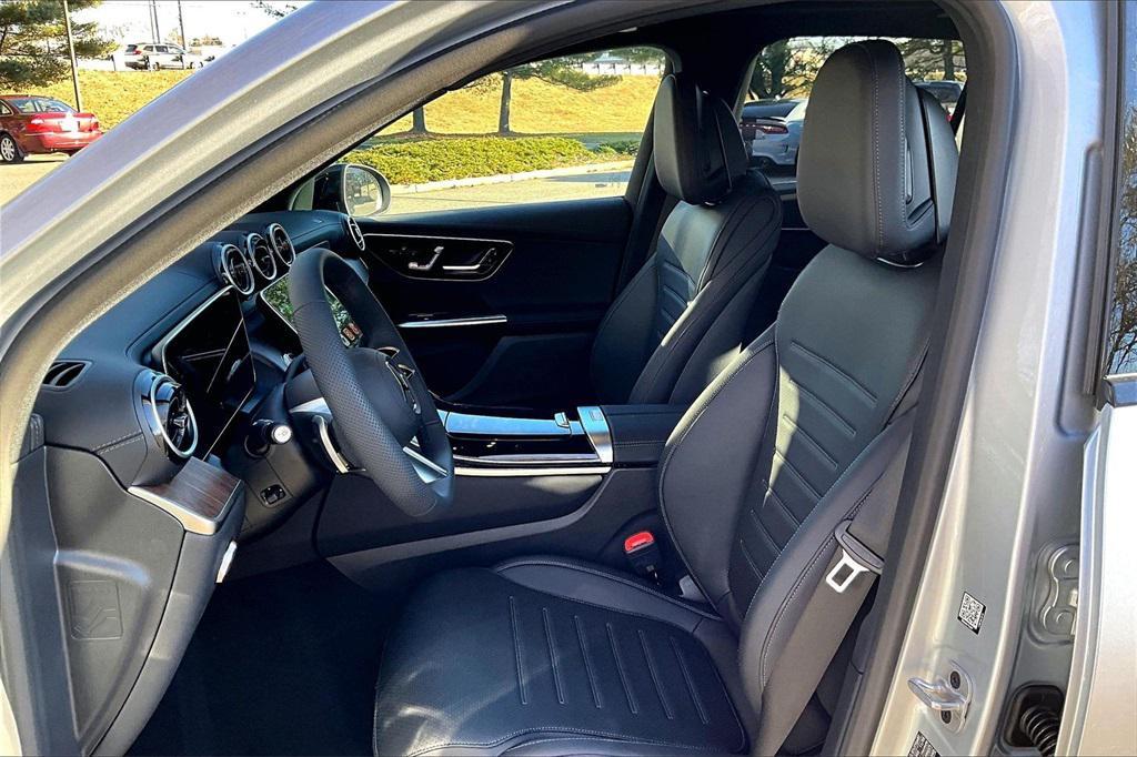 new 2026 Mercedes-Benz GLC 300 car, priced at $58,985