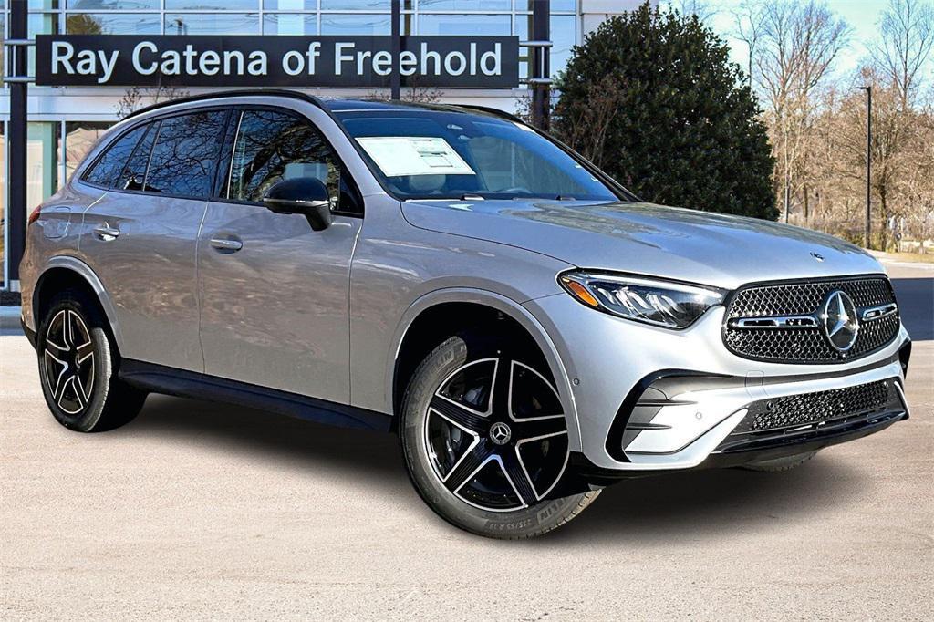 new 2026 Mercedes-Benz GLC 300 car, priced at $58,985