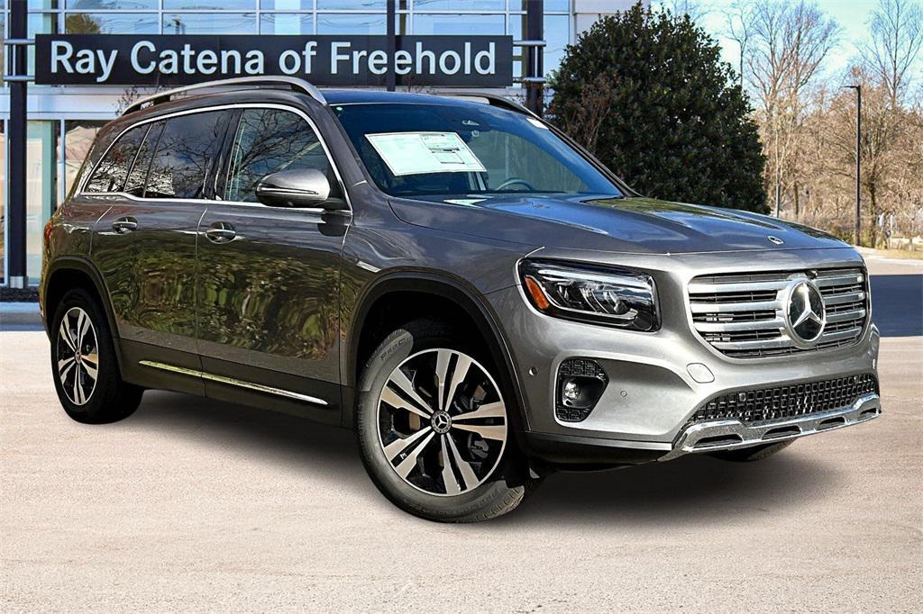 new 2026 Mercedes-Benz GLB 250 car, priced at $53,110