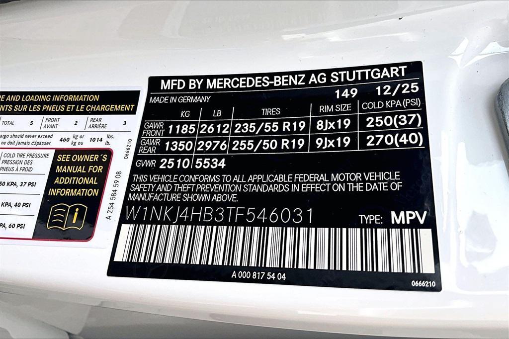 new 2026 Mercedes-Benz GLC 300 car, priced at $68,515