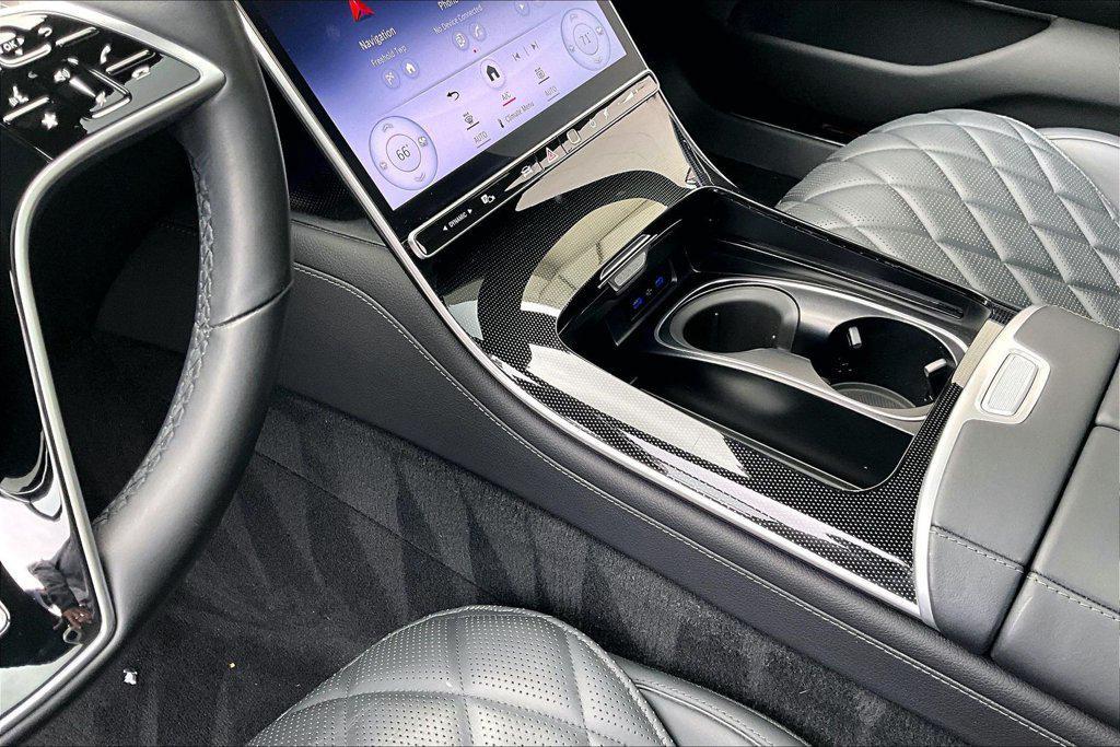 Mercedes-Benz S-Class view 14