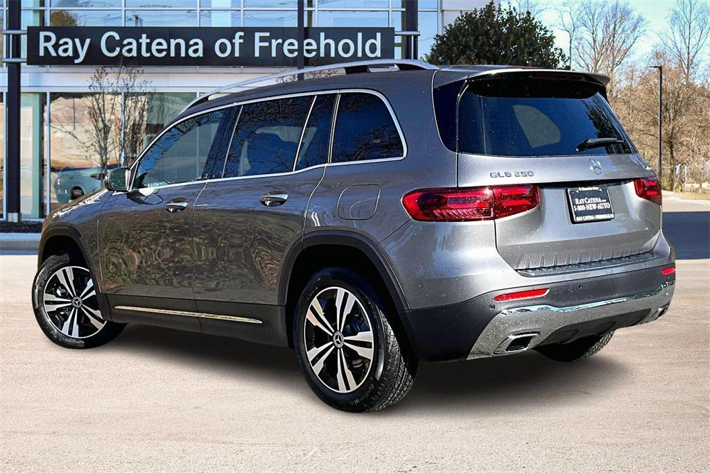 new 2026 Mercedes-Benz GLB 250 car, priced at $53,395