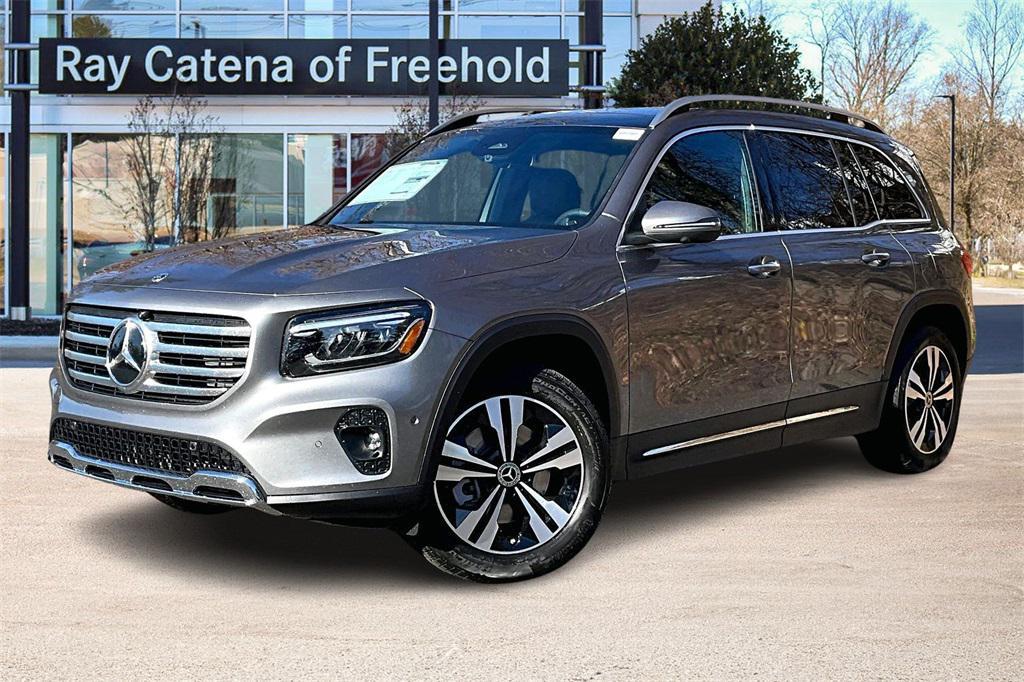 new 2026 Mercedes-Benz GLB 250 car, priced at $53,395