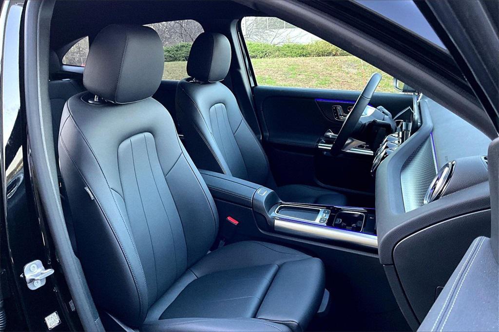 used 2025 Mercedes-Benz GLA 250 car, priced at $44,495