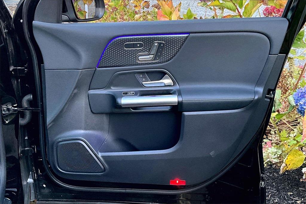 used 2025 Mercedes-Benz GLA 250 car, priced at $44,495