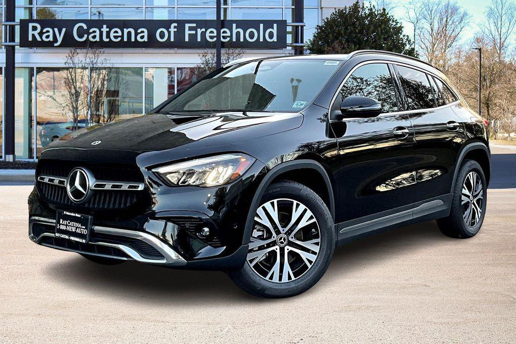 used 2025 Mercedes-Benz GLA 250 car, priced at $42,995