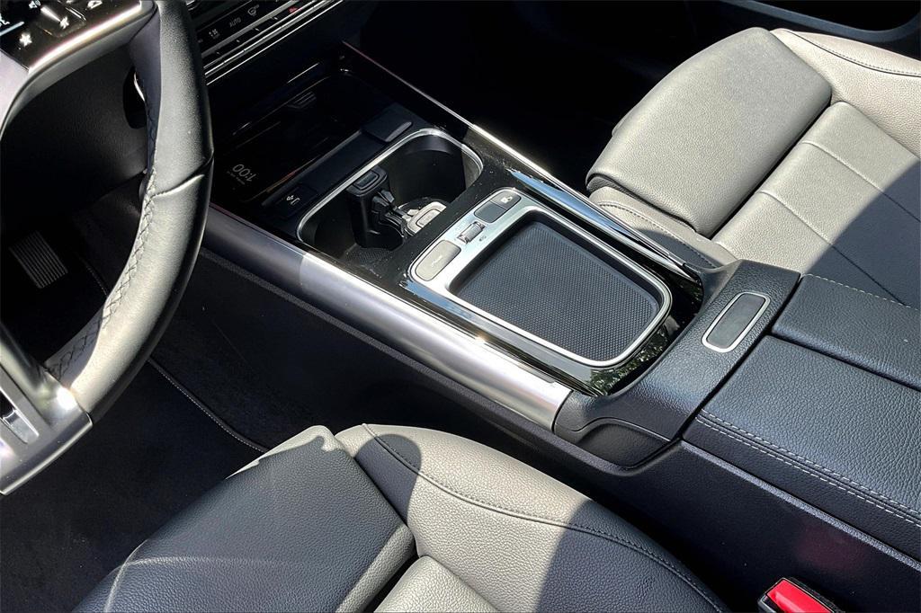 used 2025 Mercedes-Benz GLA 250 car, priced at $44,999