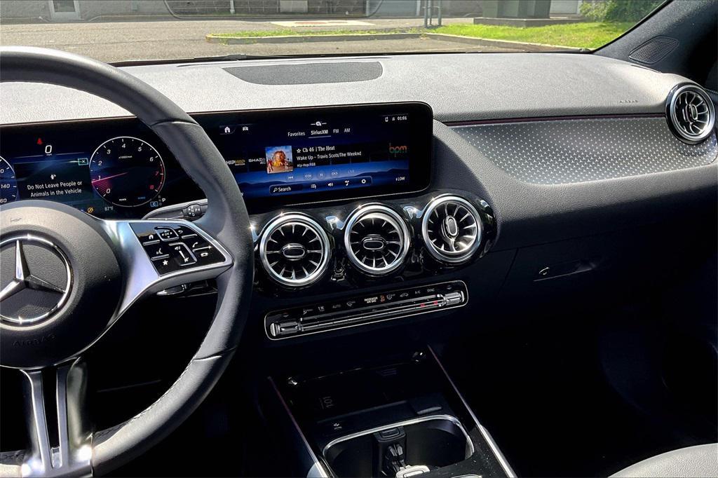 used 2025 Mercedes-Benz GLA 250 car, priced at $44,999