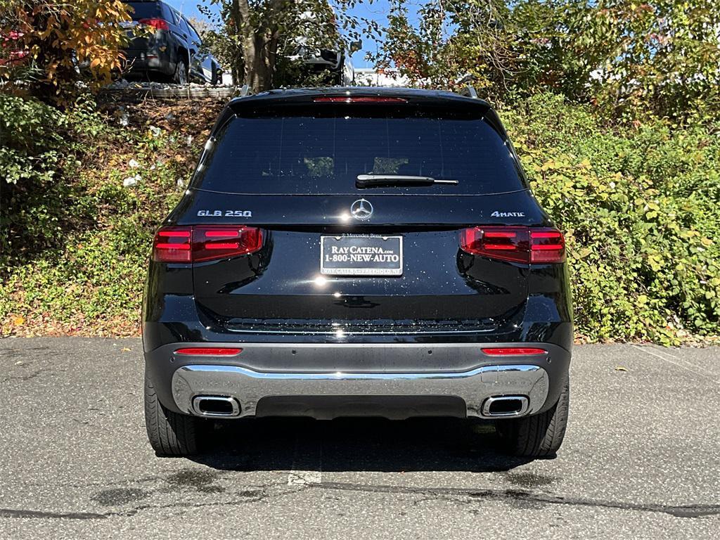 new 2026 Mercedes-Benz GLB 250 car, priced at $52,910