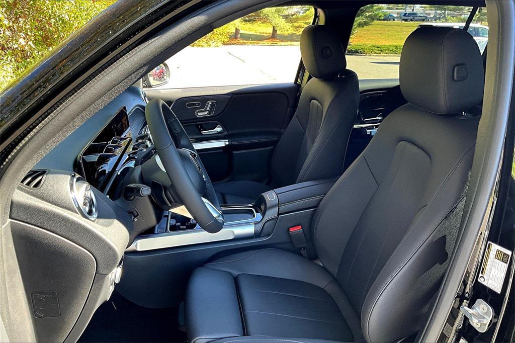 new 2026 Mercedes-Benz GLB 250 car, priced at $52,910