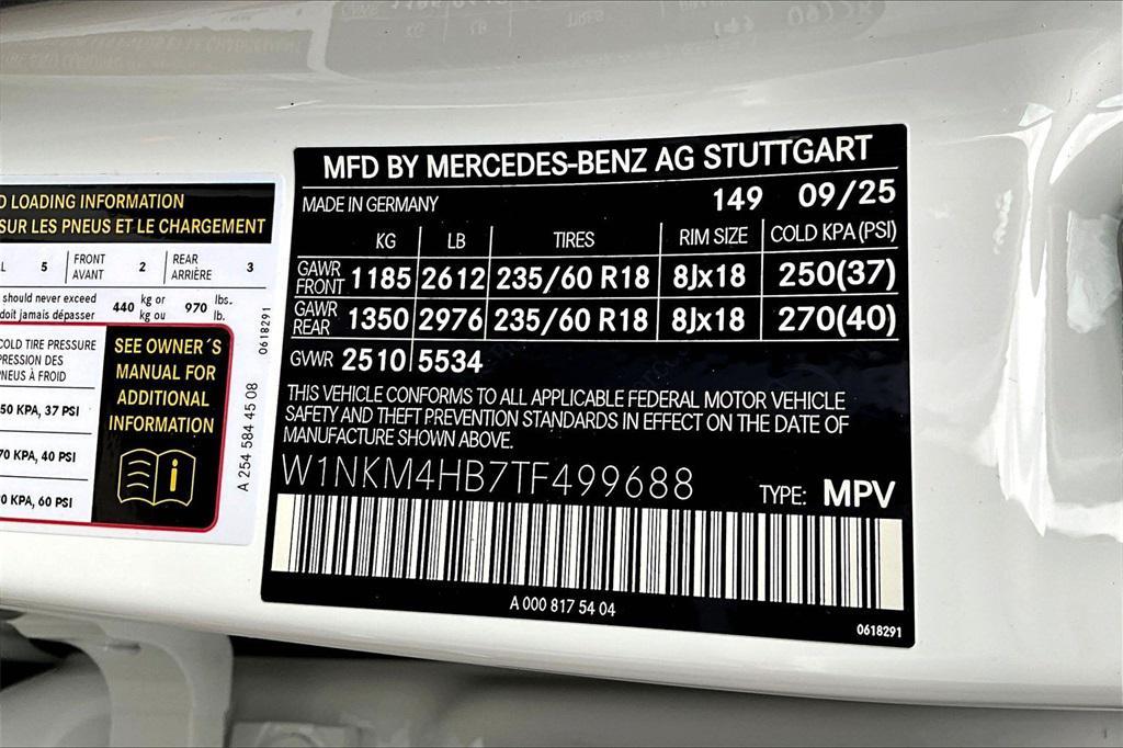 new 2026 Mercedes-Benz GLC 300 car, priced at $54,520