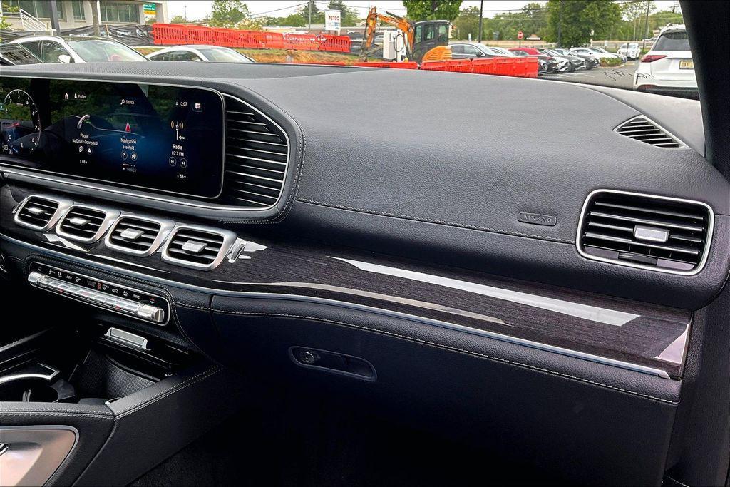 used 2022 Mercedes-Benz GLE 350 car, priced at $43,900