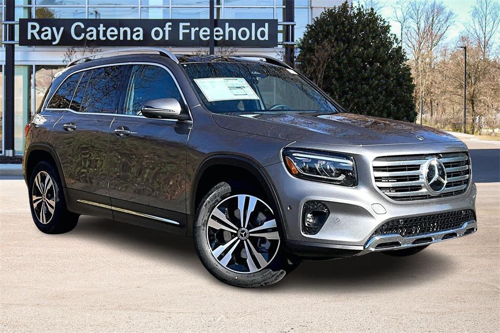 new 2026 Mercedes-Benz GLB 250 car, priced at $53,110