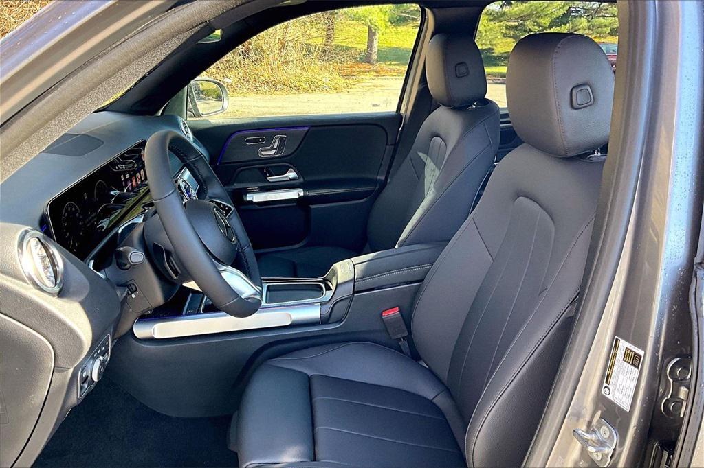 new 2026 Mercedes-Benz GLB 250 car, priced at $53,110