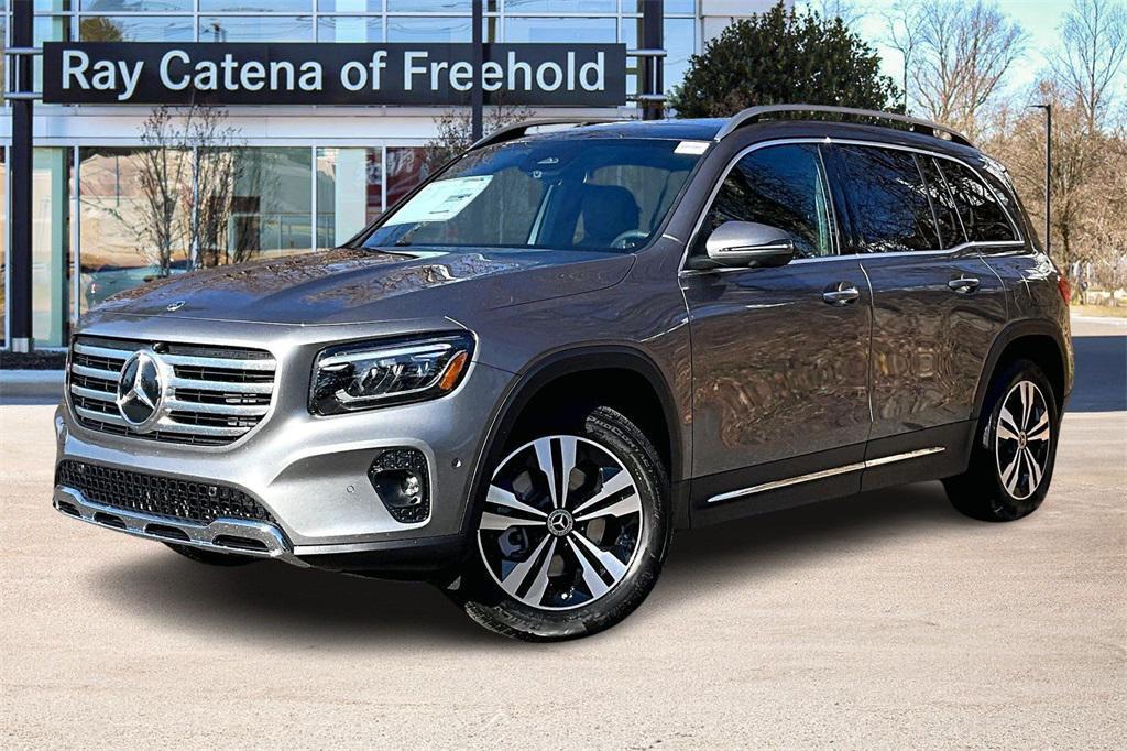 new 2026 Mercedes-Benz GLB 250 car, priced at $53,110