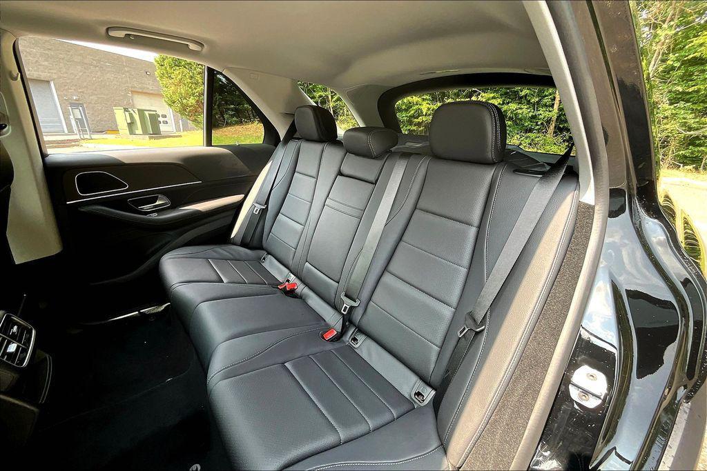 new 2026 Mercedes-Benz GLE 350 car, priced at $69,065