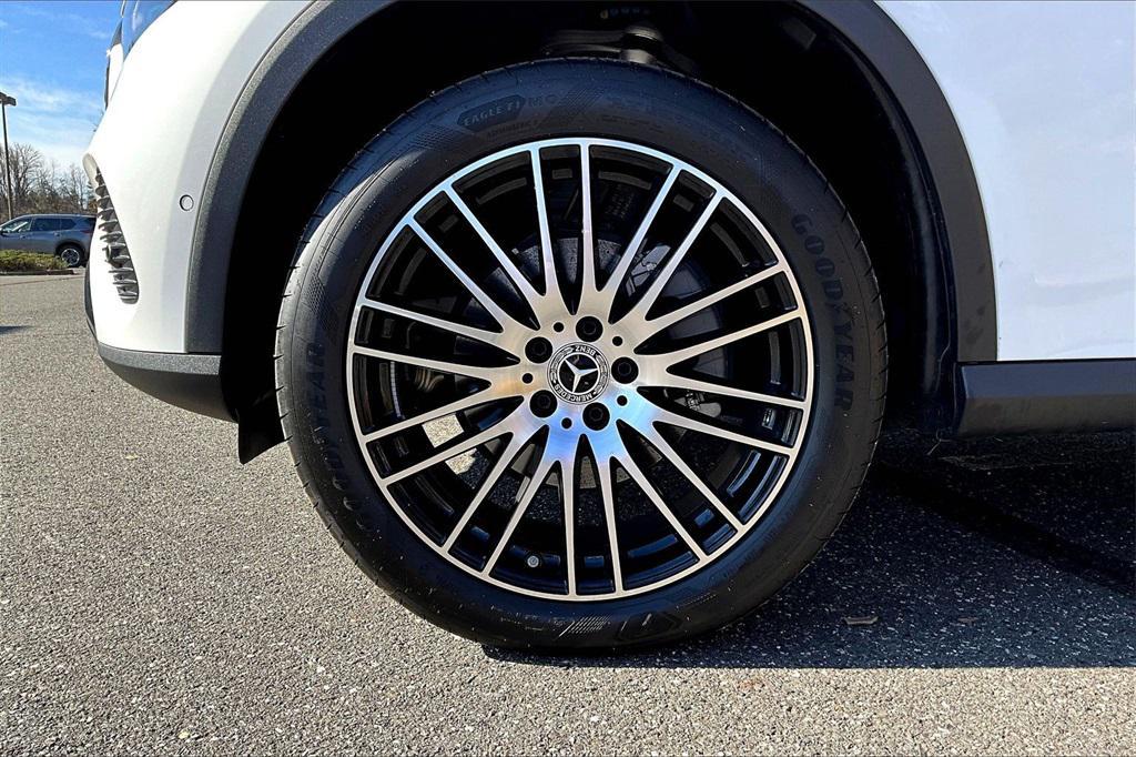 used 2025 Mercedes-Benz GLC 300 car, priced at $50,495