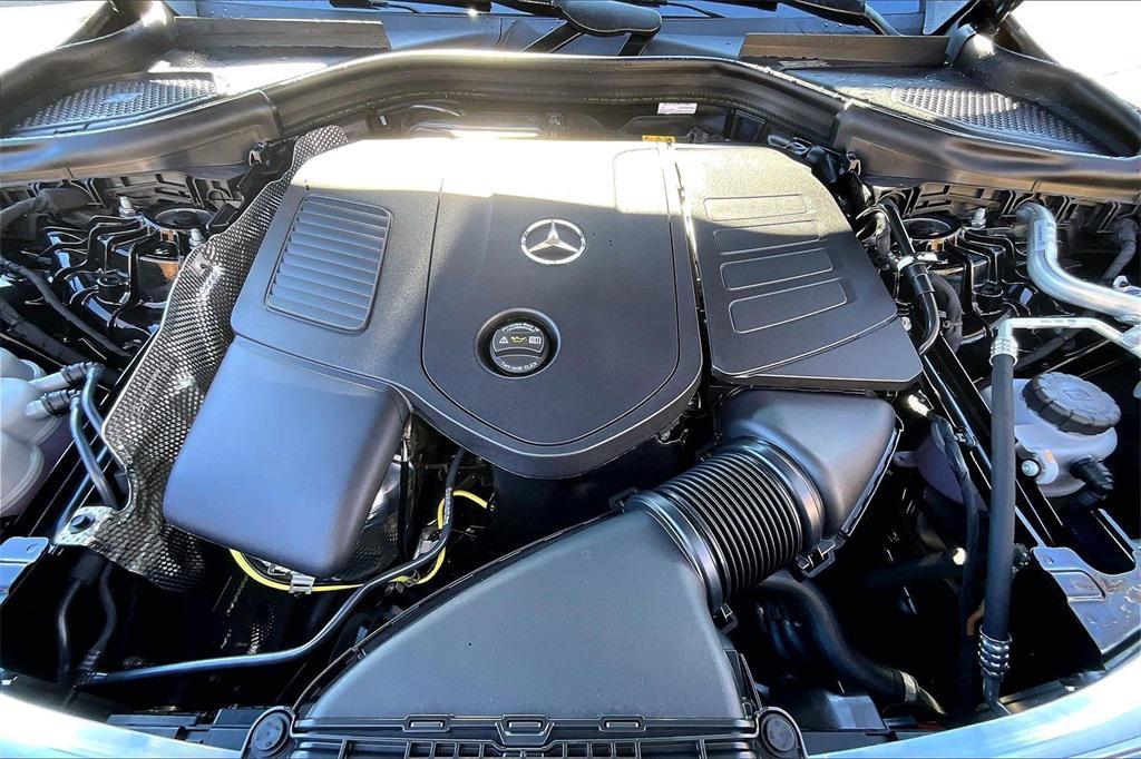 new 2026 Mercedes-Benz GLC 300 car, priced at $55,090