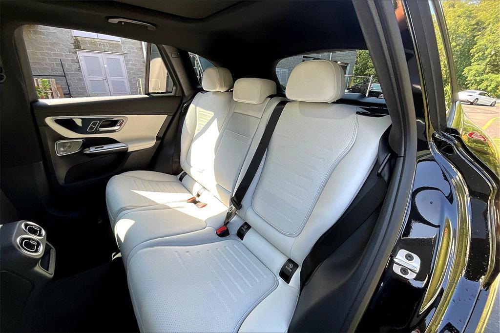 new 2026 Mercedes-Benz GLC 300 car, priced at $62,020