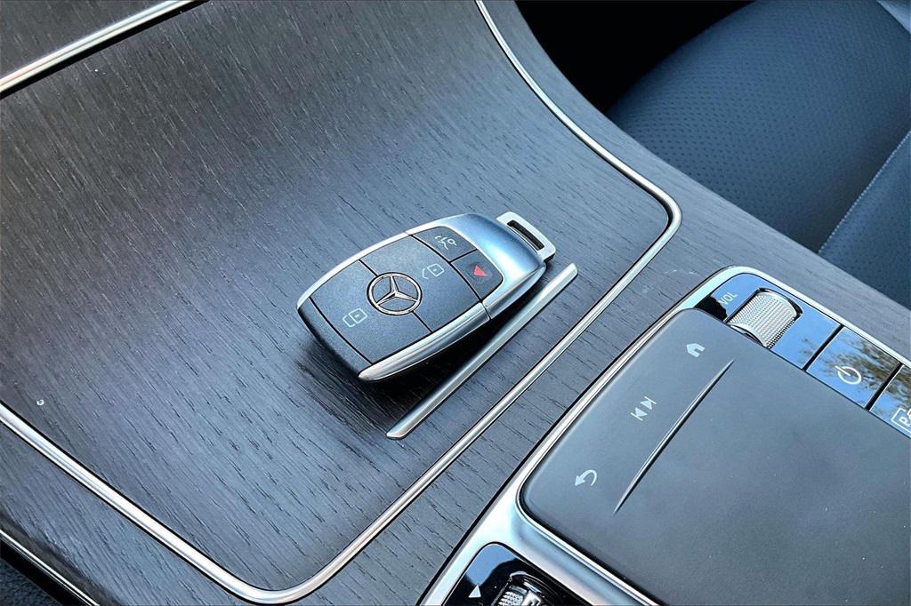 used 2022 Mercedes-Benz GLC 300 car, priced at $34,900