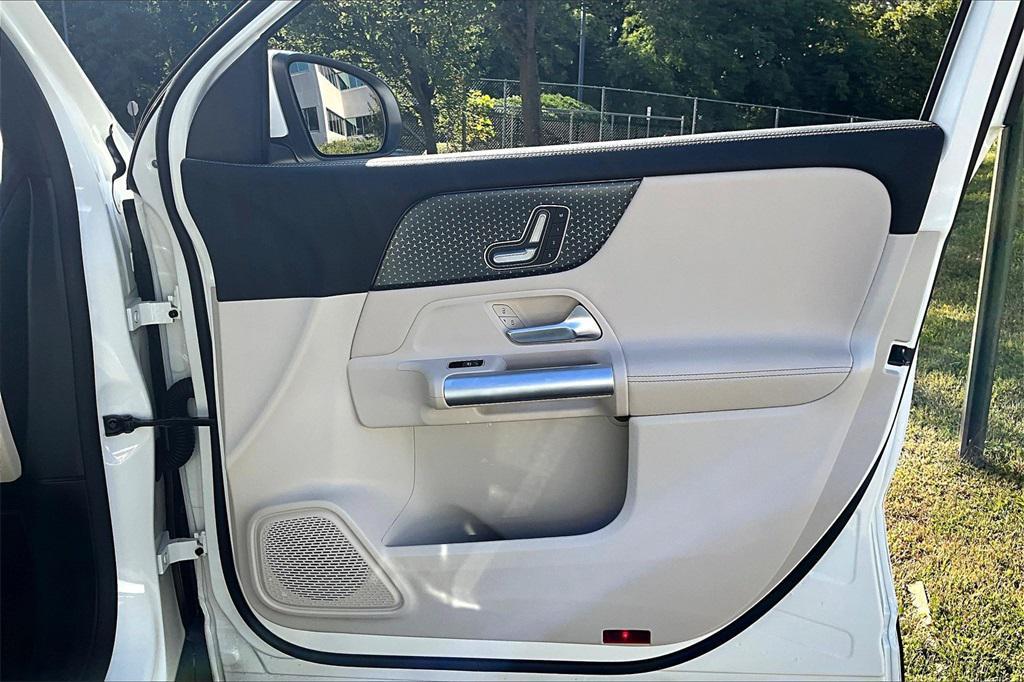 used 2025 Mercedes-Benz GLA 250 car, priced at $41,495