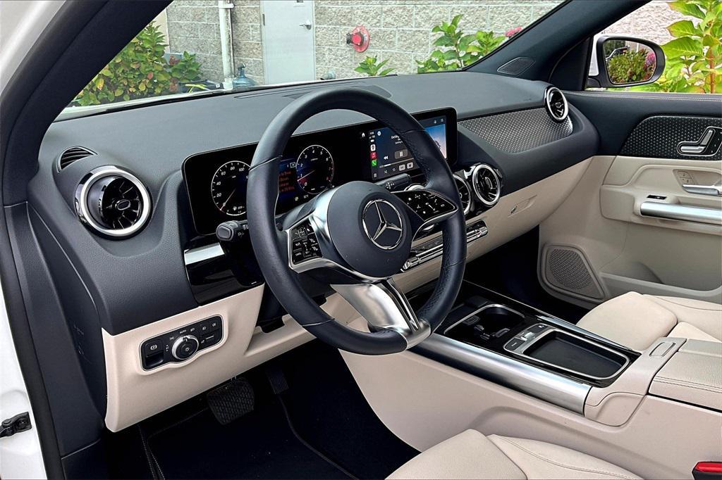 used 2025 Mercedes-Benz GLA 250 car, priced at $41,695