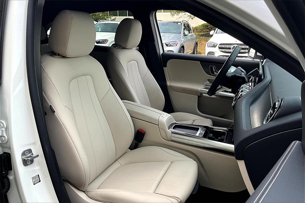 used 2025 Mercedes-Benz GLA 250 car, priced at $41,695